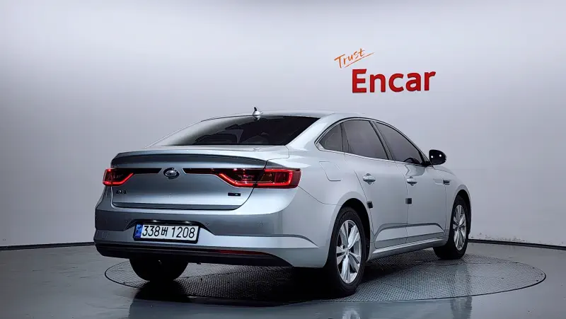 Renault Samsung SM6