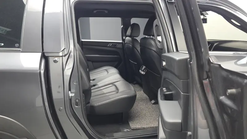 SsangYong Rexton Sports Khan