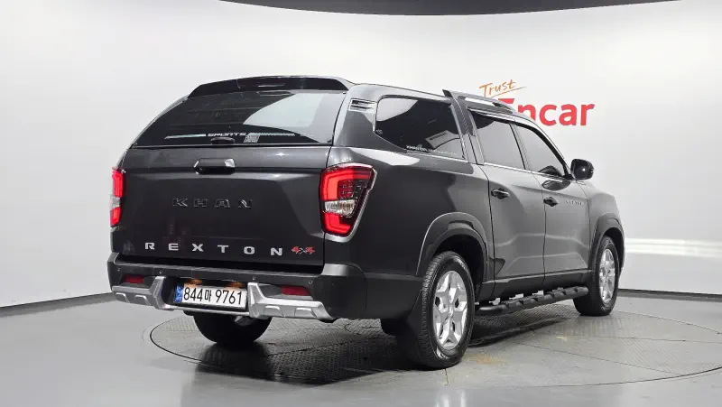 SsangYong Rexton Sports Khan