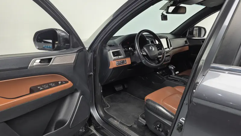 SsangYong Rexton Sports Khan
