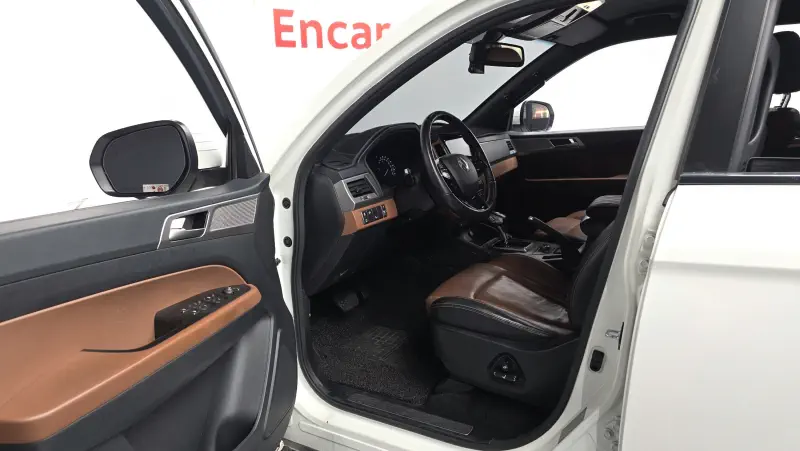 SsangYong Rexton Sports