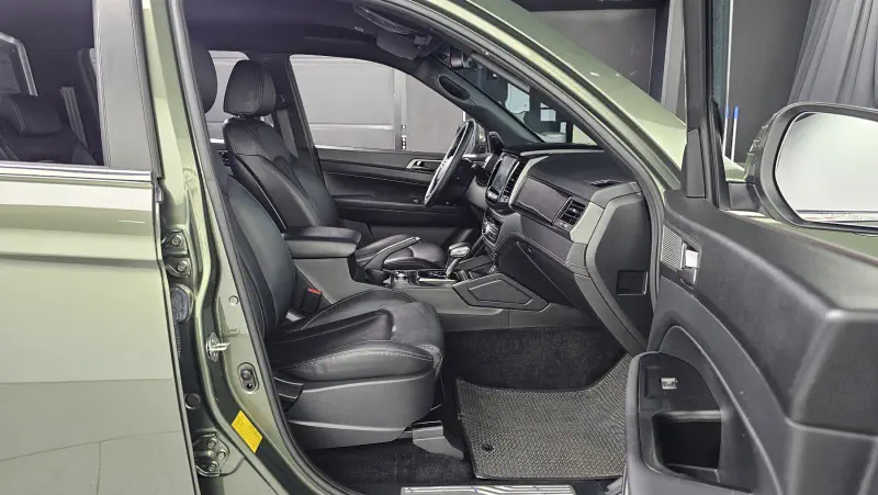 SsangYong Rexton Sports Khan
