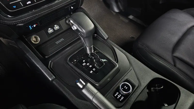 SsangYong Rexton Sports Khan