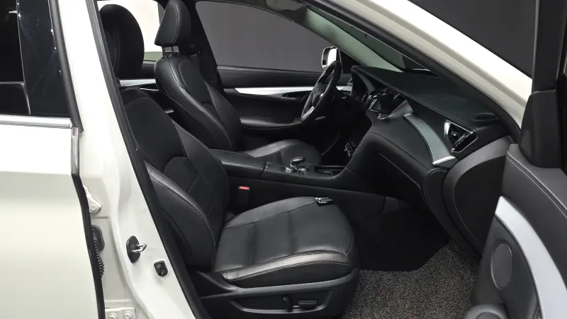 Infiniti QX50