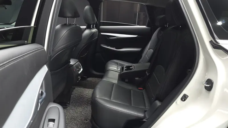 Infiniti QX50