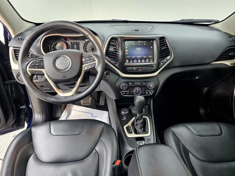 Jeep Cherokee