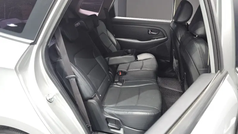 Kia Carens