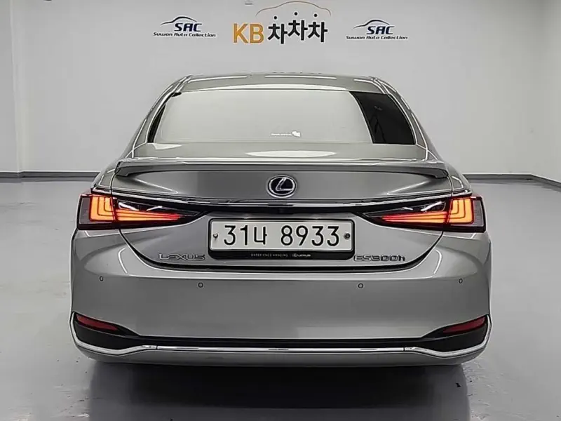 Lexus ES300h