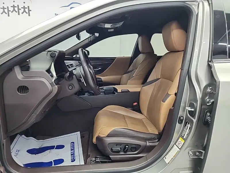 Lexus ES300h