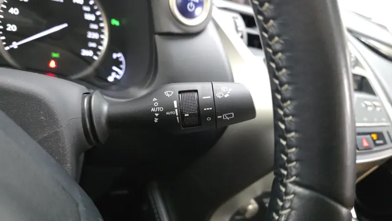 Lexus NX300h