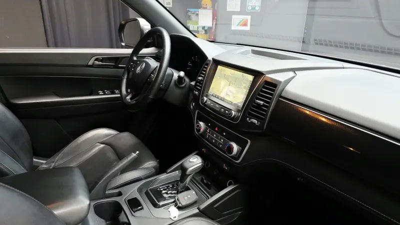 SsangYong Rexton Sports