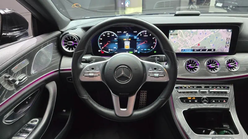 Mercedes-Benz CLS-Class