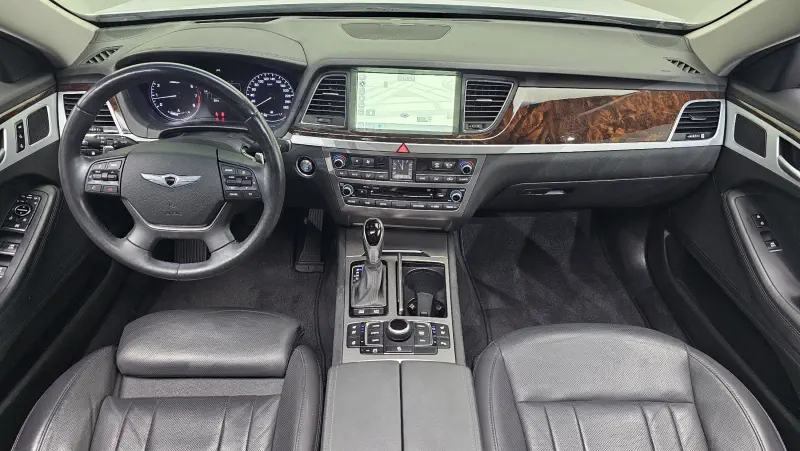 Hyundai Genesis