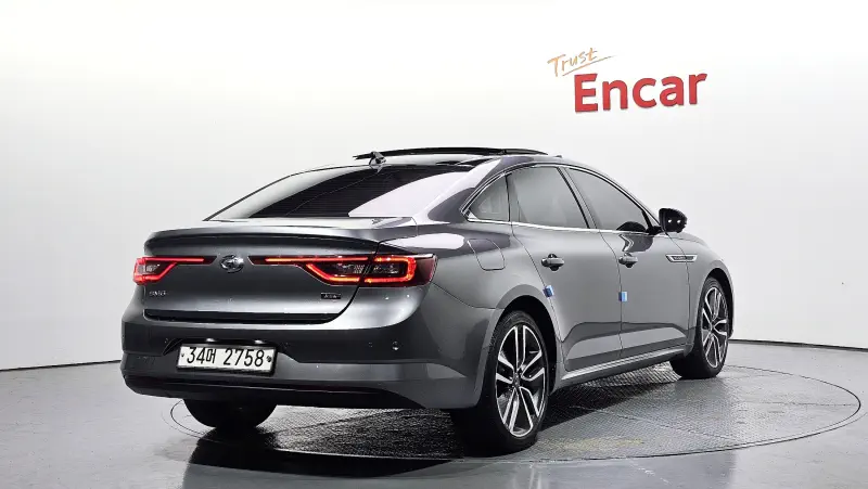 Renault Samsung SM6
