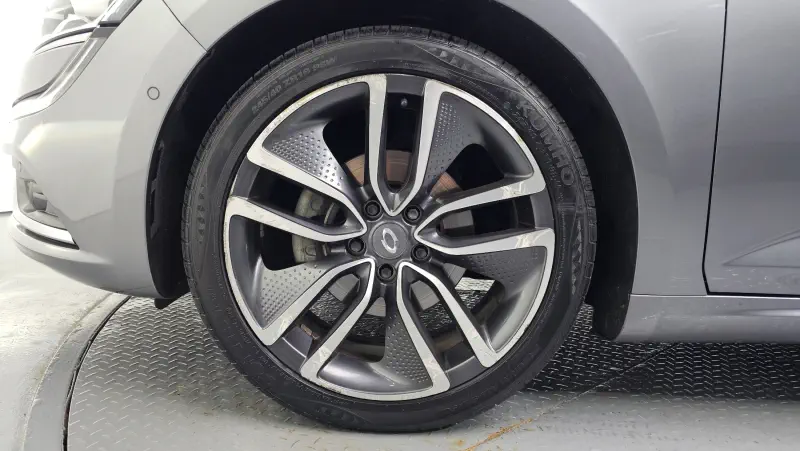 Renault Samsung SM6