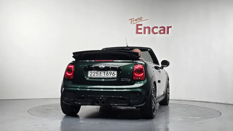 MINI Cabrio