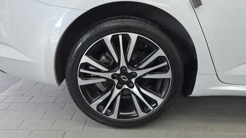 Renault Samsung SM6