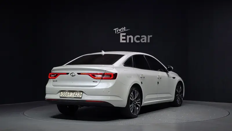Renault Samsung SM6