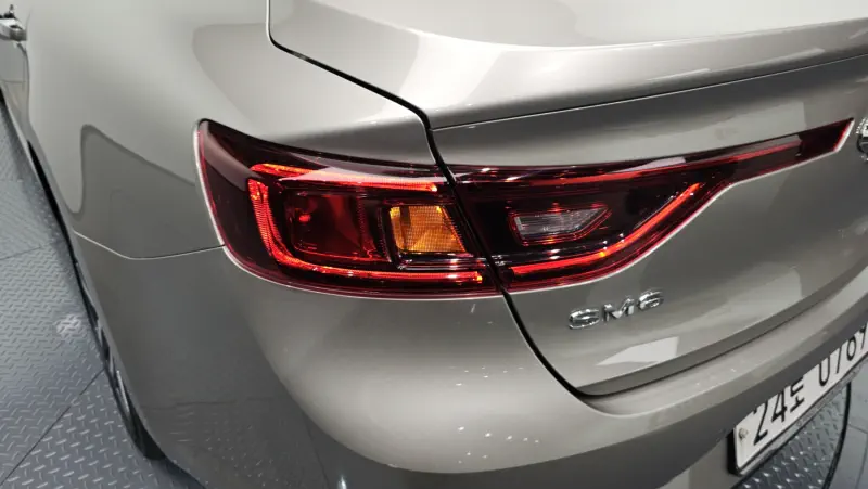 Renault Samsung SM6