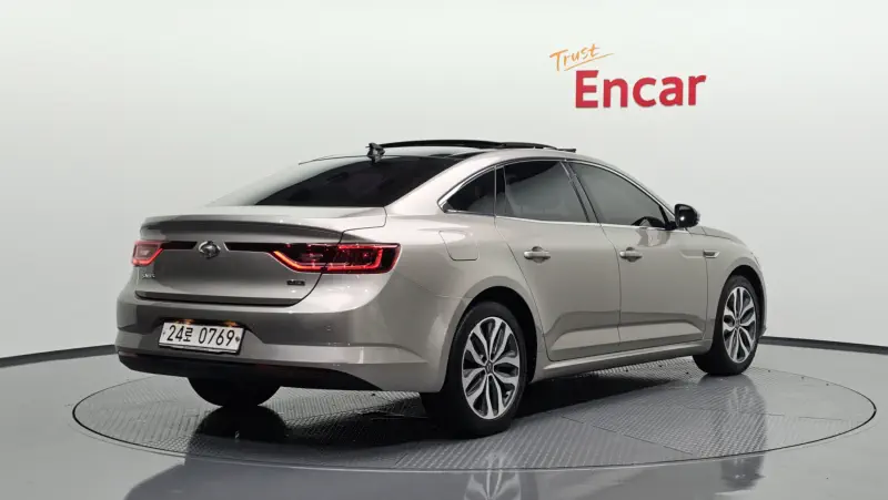Renault Samsung SM6