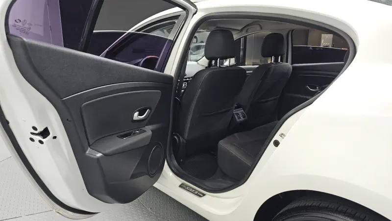 Renault Samsung SM3