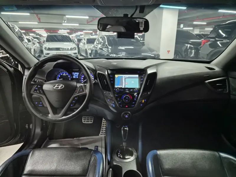 Hyundai Veloster