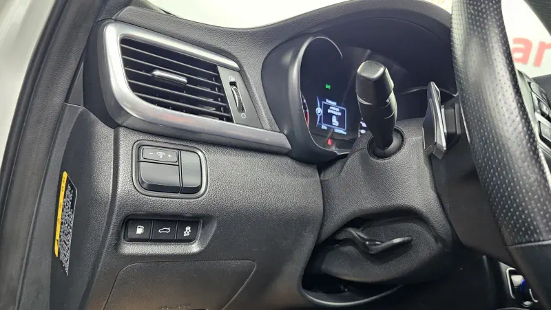 Купить Kia K5 Daejeon из Кореи
