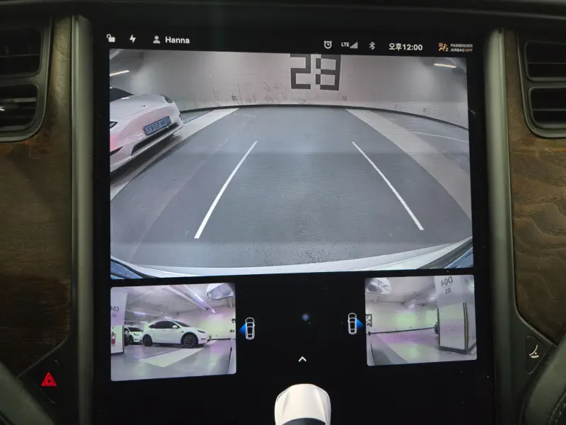 Tesla MODEL S
