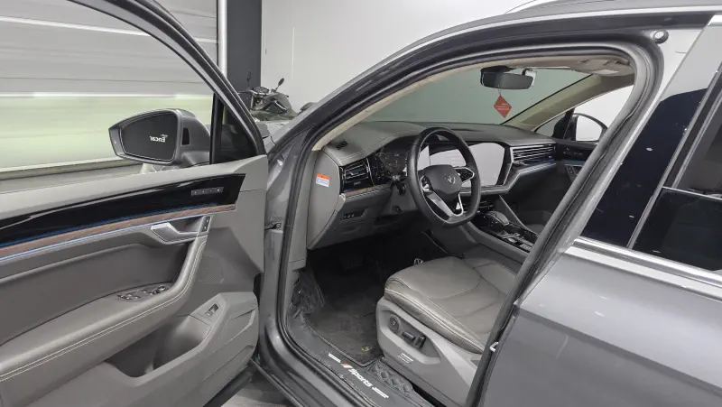 Volkswagen Touareg