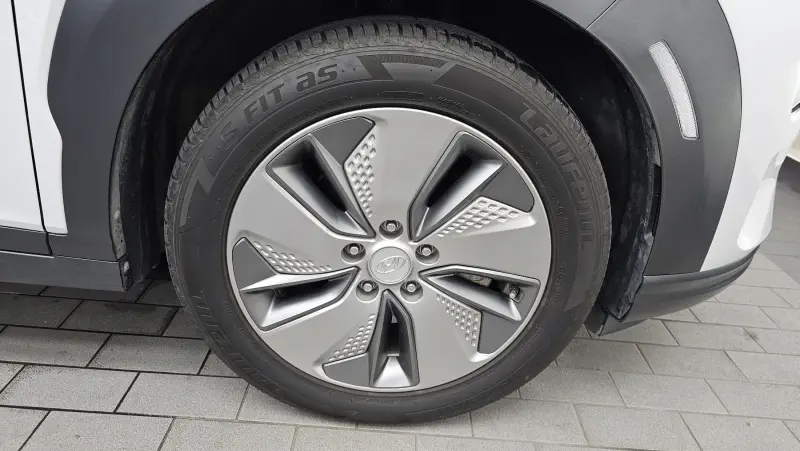 Hyundai Kona Electric