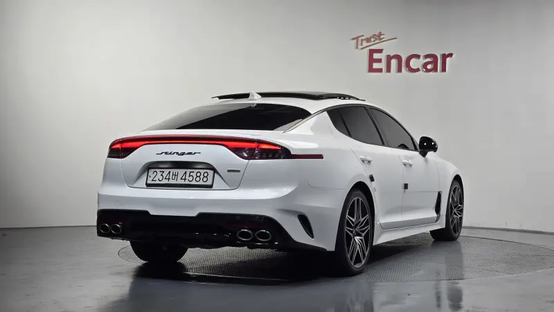 Kia Stinger