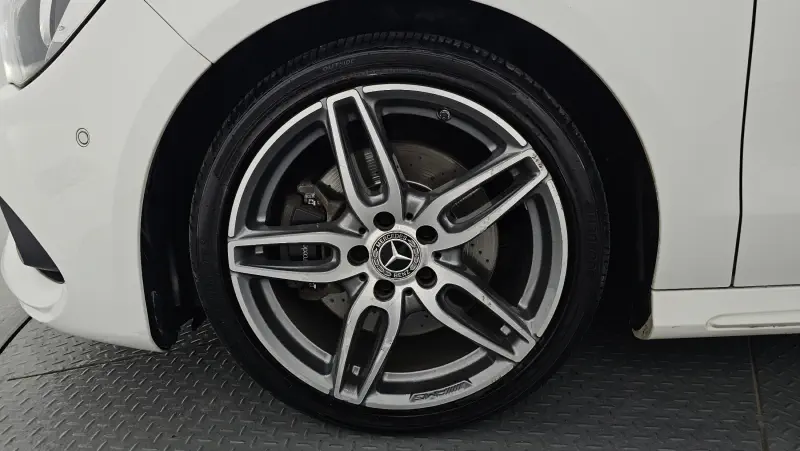 Mercedes-Benz CLA-Class