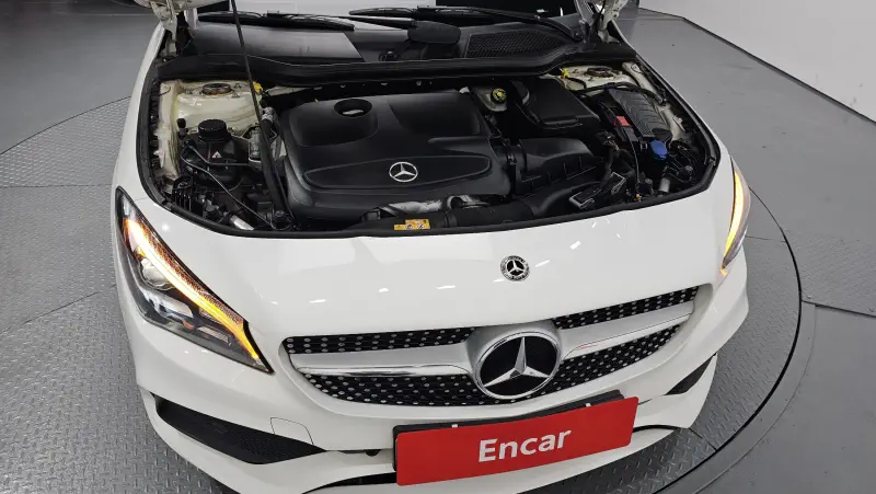 Mercedes-Benz CLA-Class