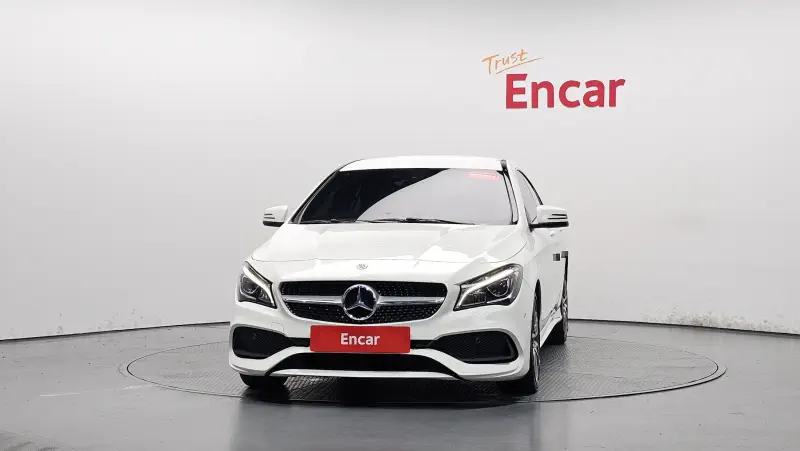 Mercedes-Benz CLA-Class