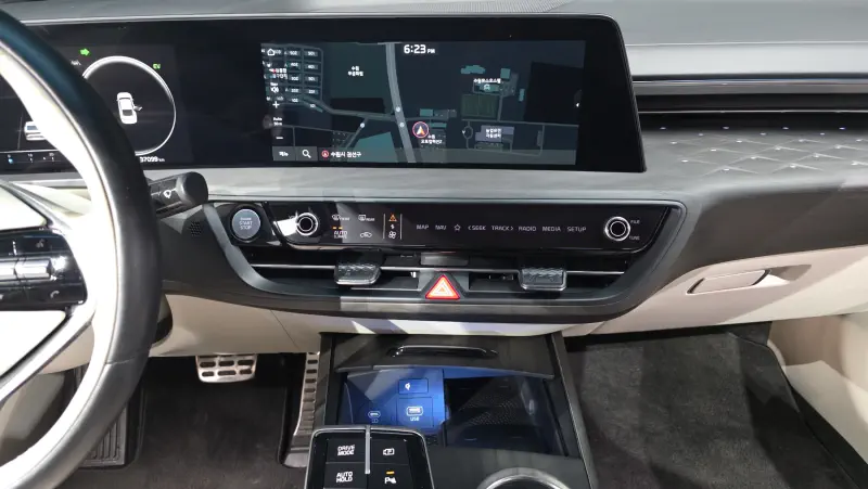Kia K8