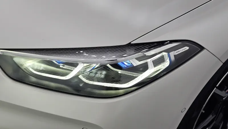 BMW 8-Series