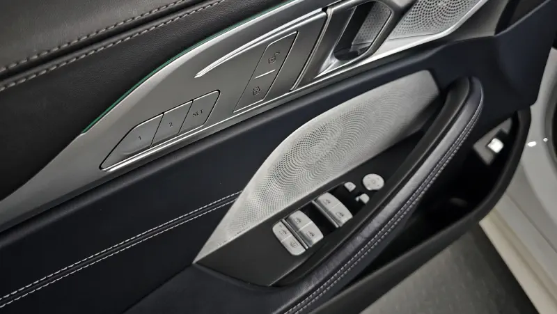 BMW 8-Series