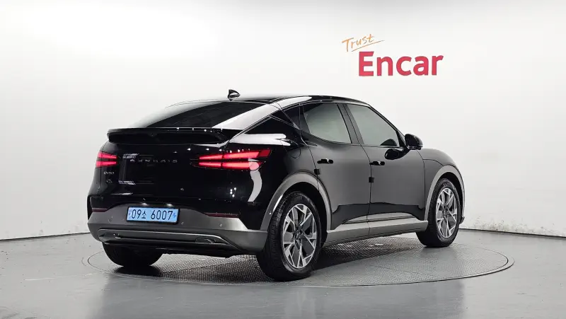 Genesis GV60