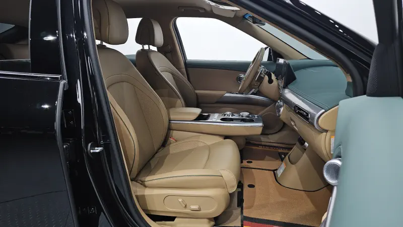Genesis GV60
