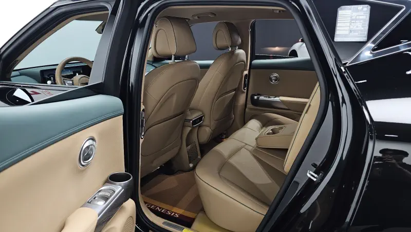 Genesis GV60