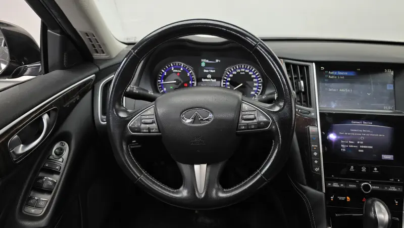 Infiniti Q50