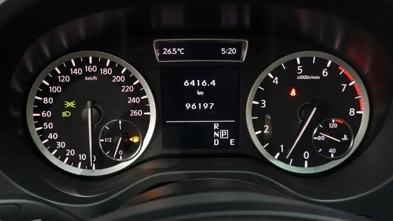 Infiniti Q30