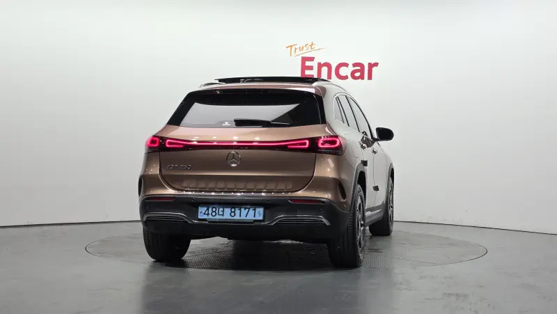 Mercedes-Benz EQA