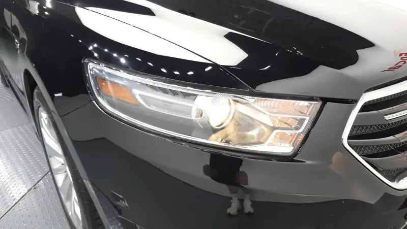 Ford Taurus