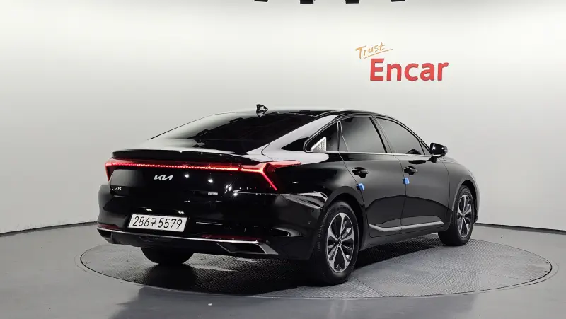Kia K8