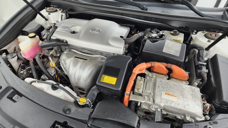 Lexus ES300h