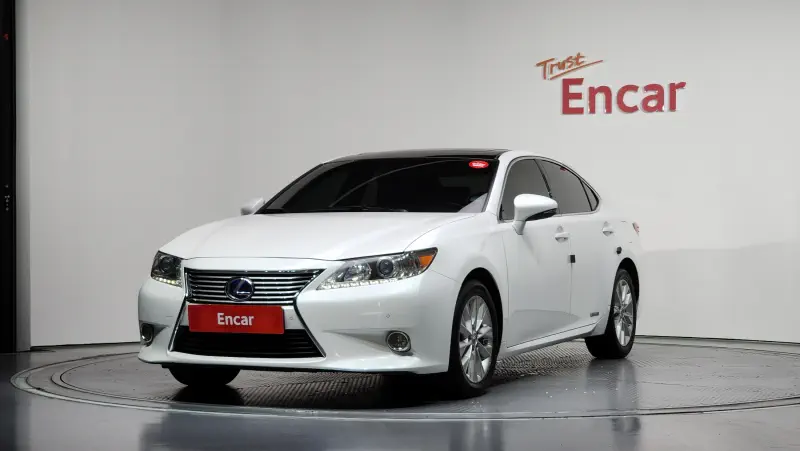 Lexus ES300h