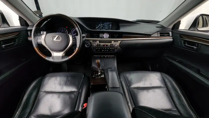 Lexus ES300h