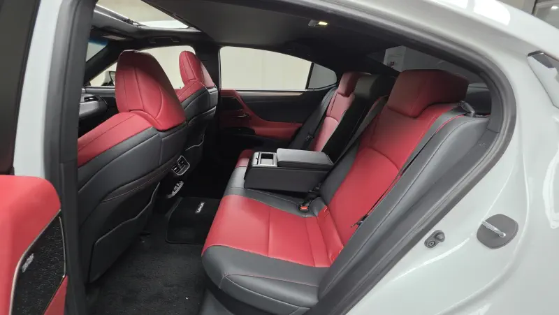 Lexus ES300h