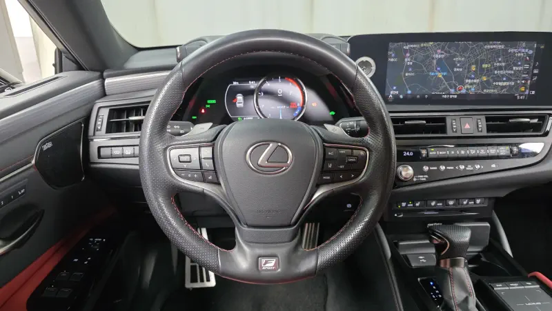 Lexus ES300h